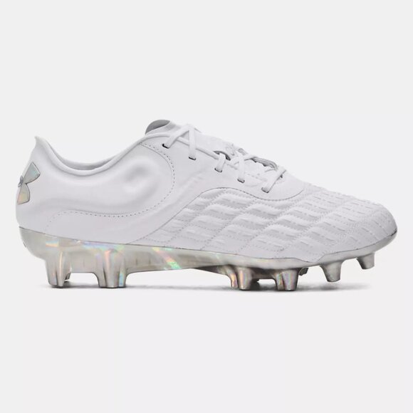 Womens 7.5 - New Under Armour Magnetico Elite 3  Womens Soccer [3027160-100] - Picture 1 of 5